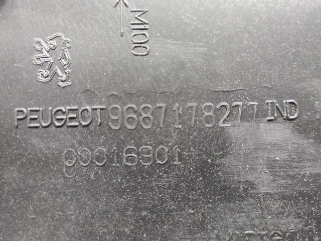 Обшивка двери передней левой (дверная карта) LU2Q2P Peugeot 206 купить с доставкой