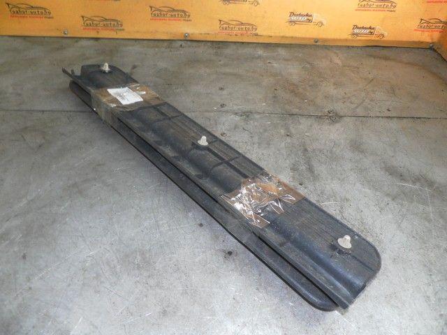 Накладка на порог HPEY2Y Honda HR-V