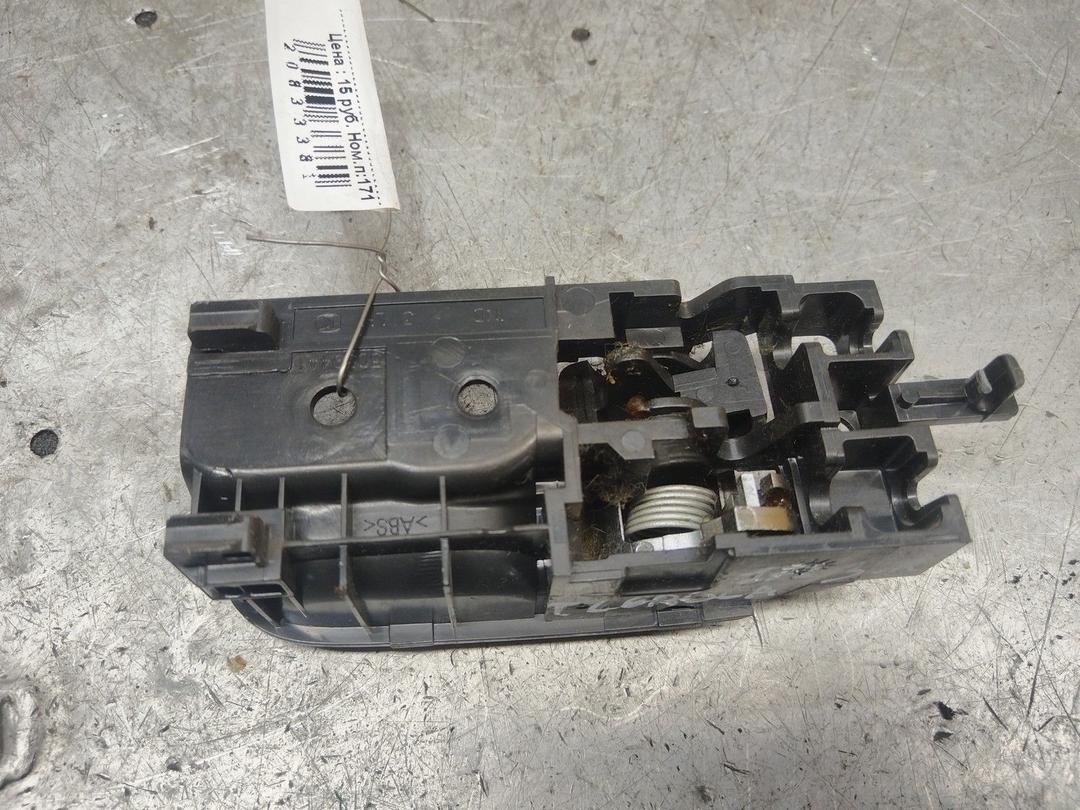 Ручка внутренняя задняя левая 8BDAJB Toyota Corolla - Фото 2