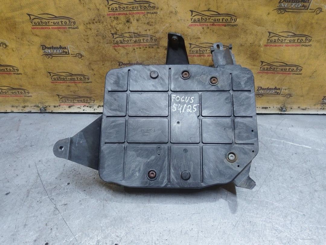 Короб предохранителей PY4RKM Ford Focus - Фото 3