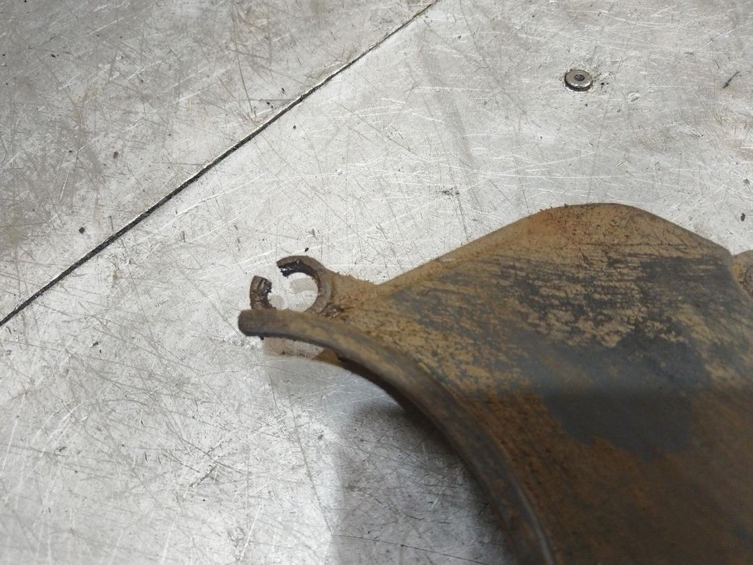 Защита (кожух) ремня ГРМ D9745K Renault Scenic RX4 купить в магазине запчастей бу