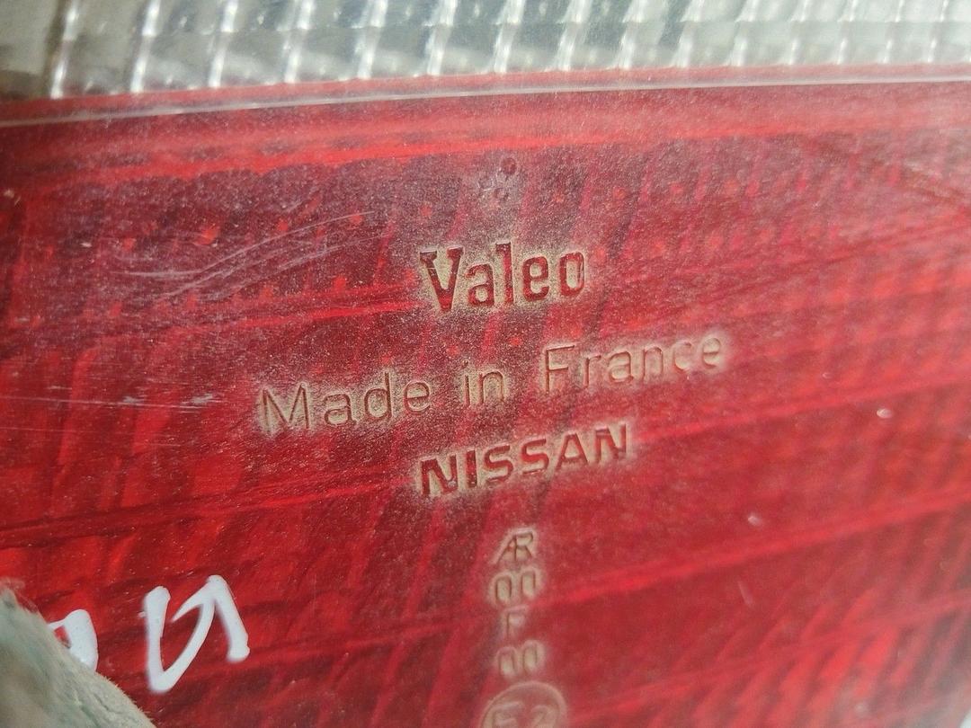 Фонарь крышки багажника правый DFABVR Nissan Primera купить