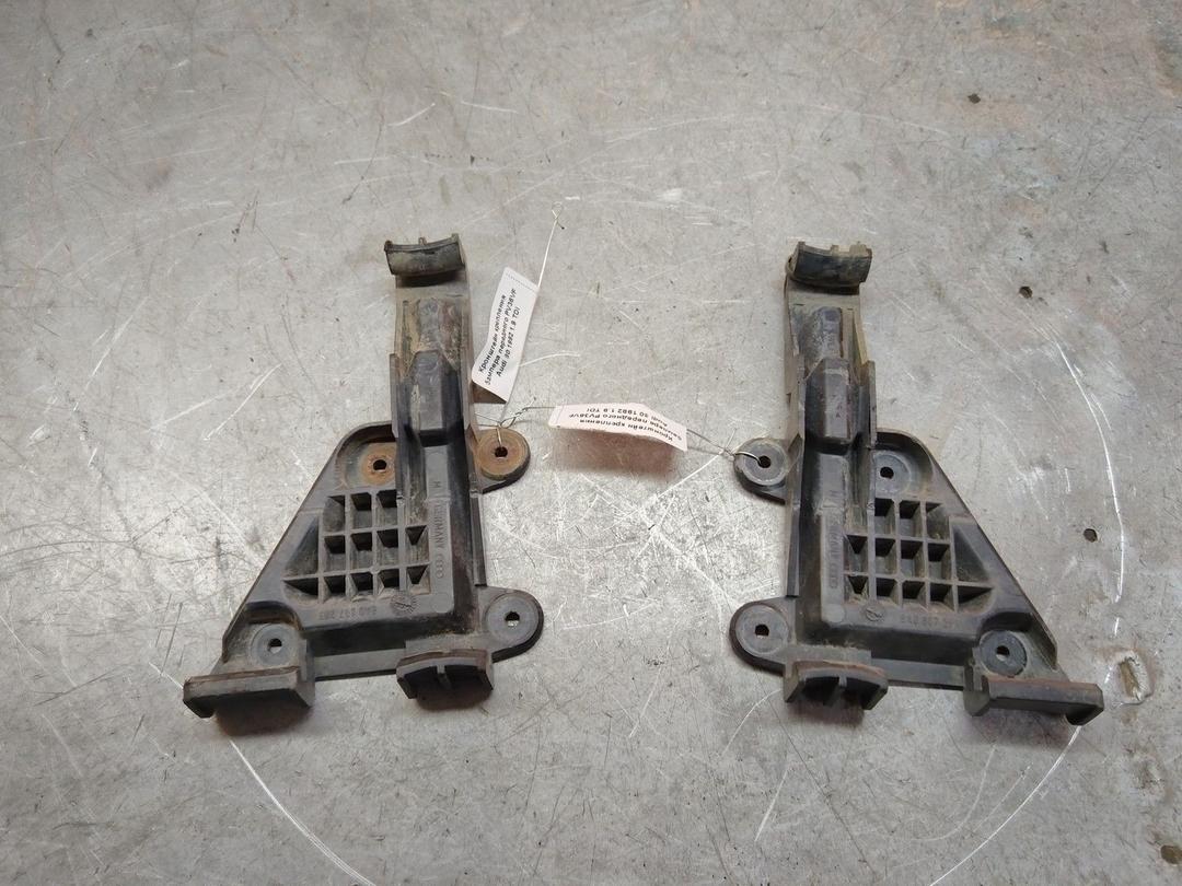 Кронштейн крепления бампера переднего PV36VF Audi 80