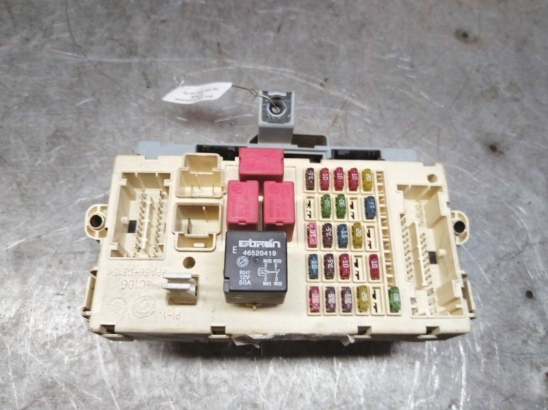 Блок предохранителей E1PNOB Fiat Stilo купить в магазине запчастей бу