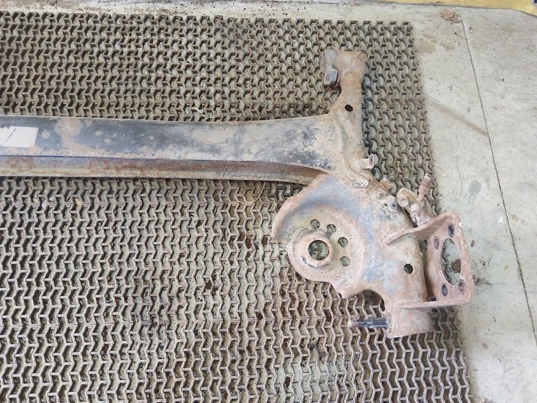 Балка подвески задняя YE2XYF Toyota Yaris купить с доставкой