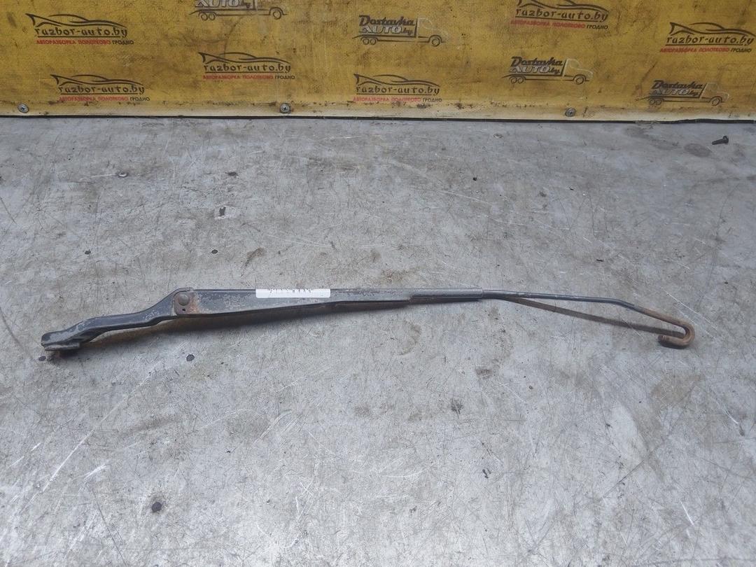 Щеткодержатель (поводок стеклоочистителя, дворник) Q7XXR4 Peugeot 406 купить