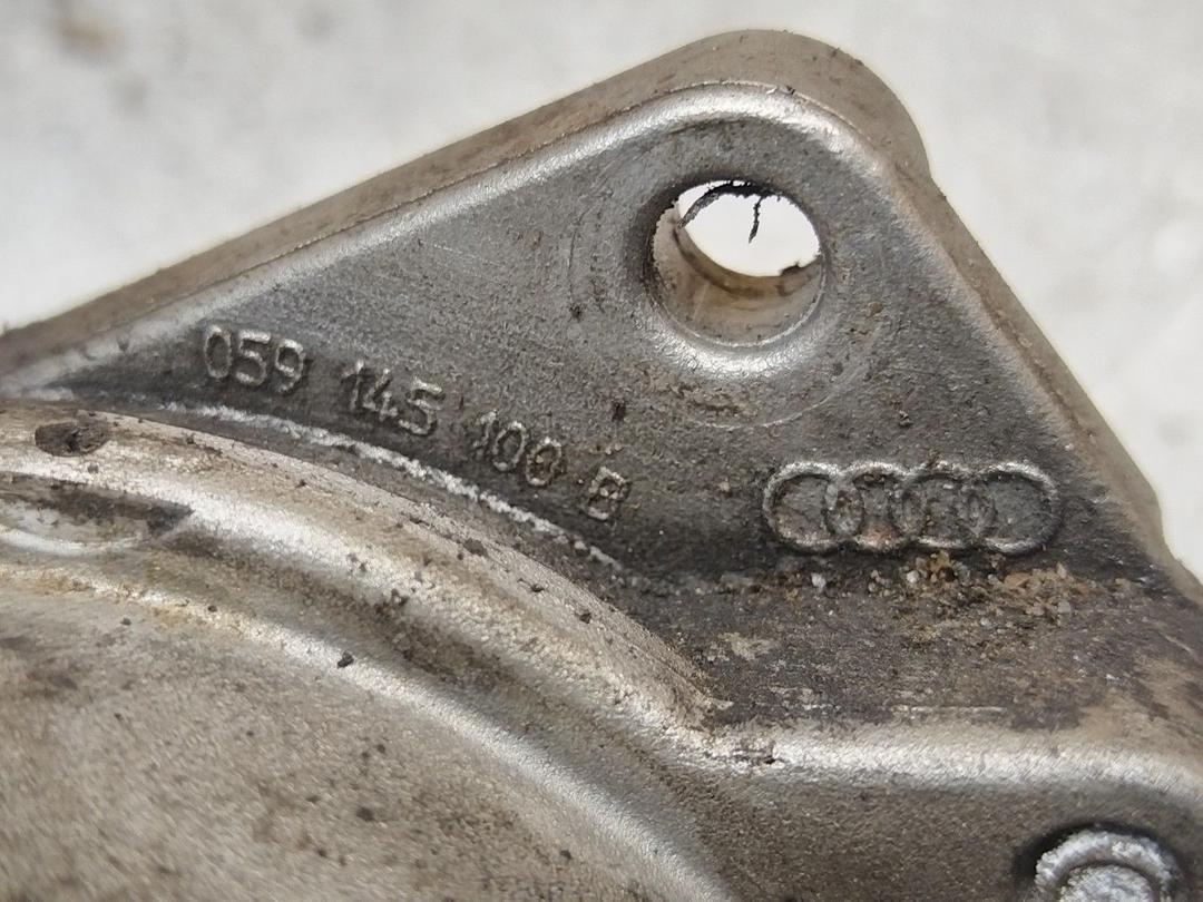 Насос вакуумный WD6UTM Audi A4 купить на авторазборке
