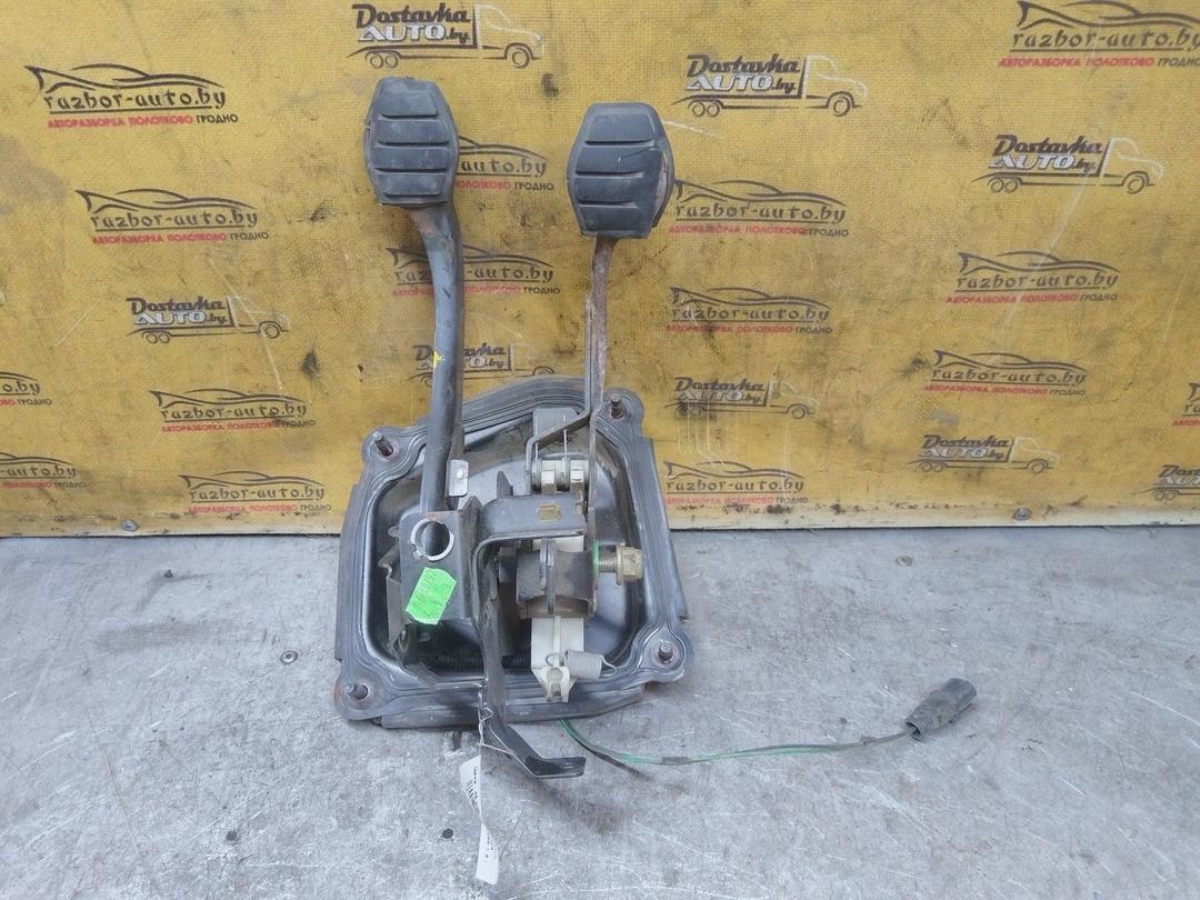 Узел педальный (блок педалей) SDDNQR Renault Megane