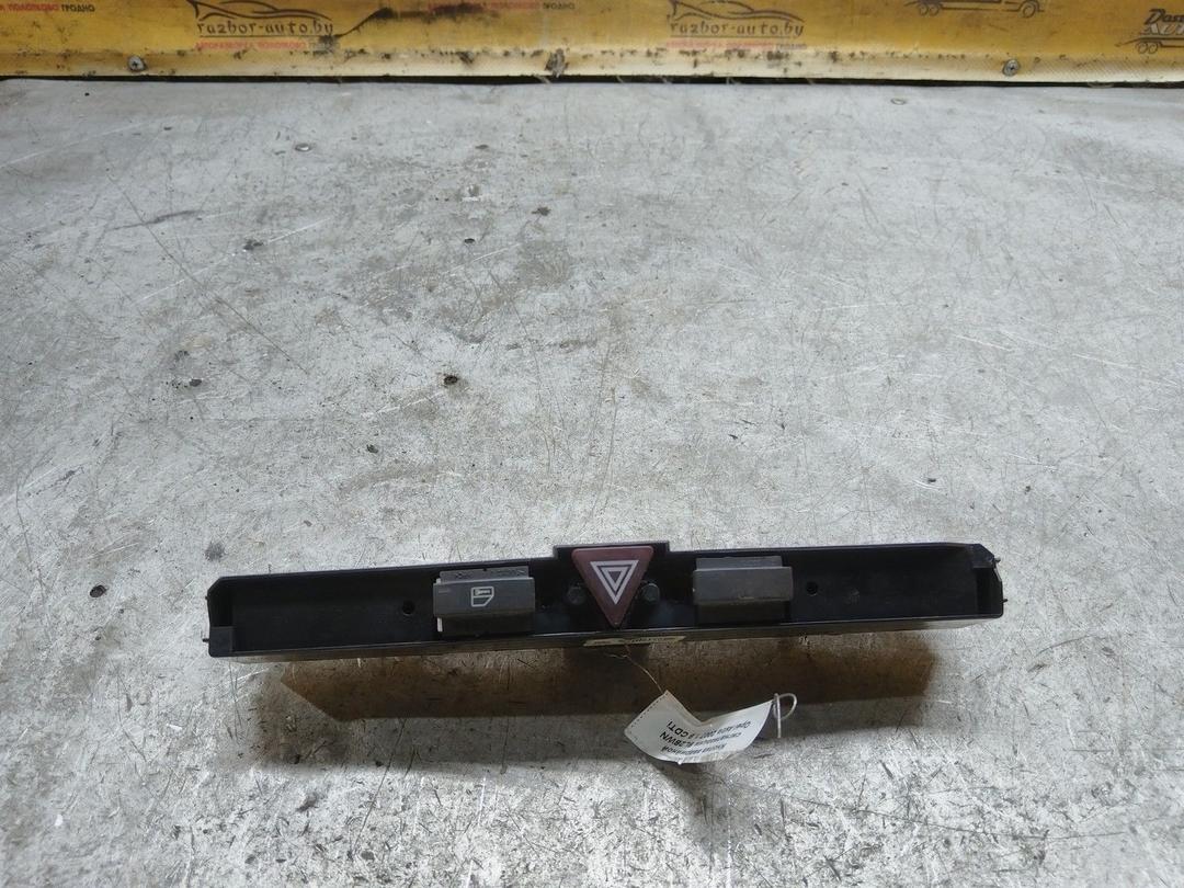 Кнопка аварийной сигнализации 9L2BWN Opel Astra купить на авторазборке