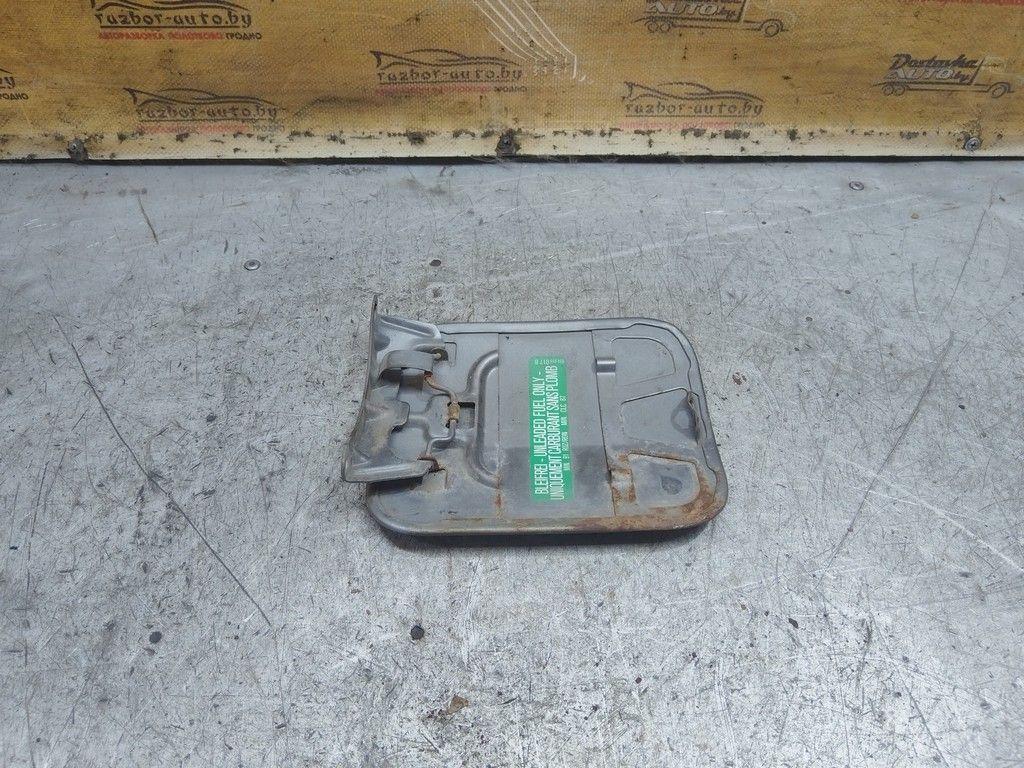 Лючок топливного бака W838R5 Audi 80 - Фото 4