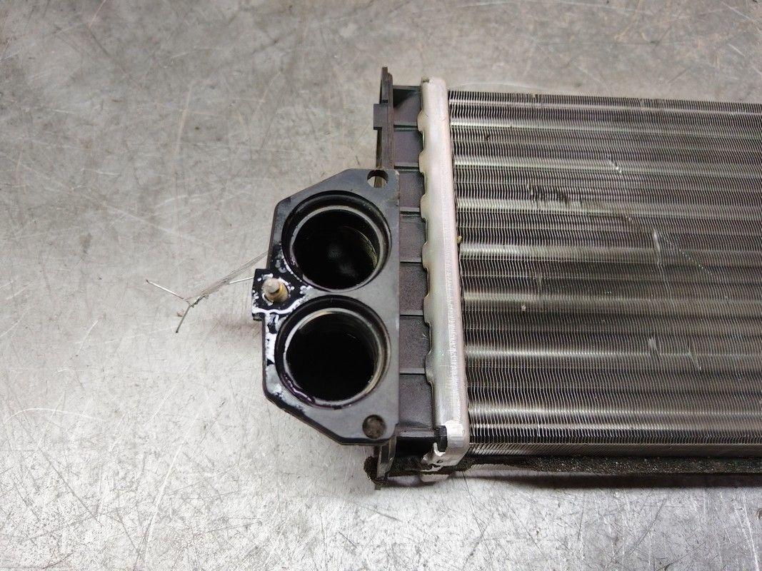Радиатор отопителя (печки) TRU5BU Peugeot 307 купить на авторазборке