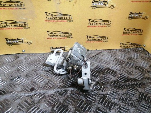 Петля двери задней левой 62W1PQ Volkswagen Passat - Фото 2