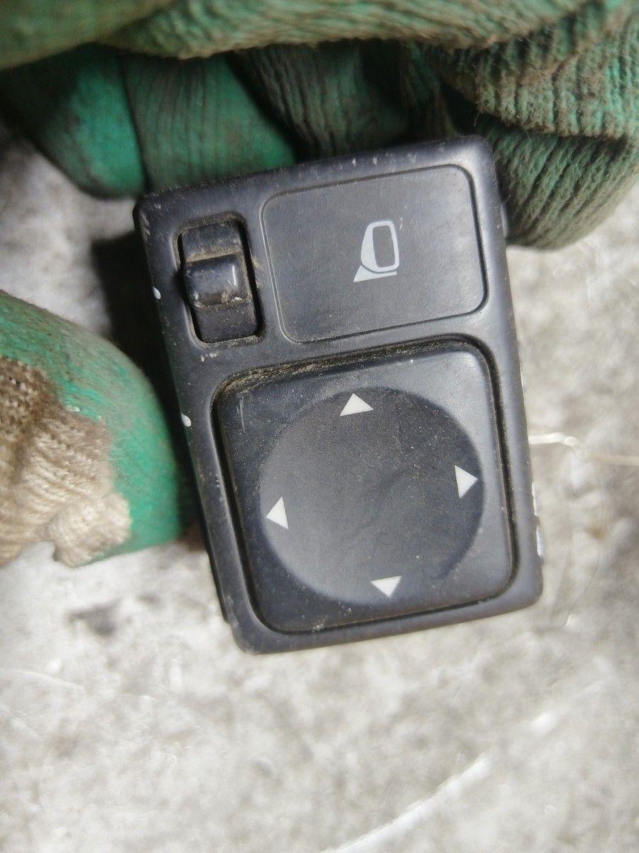 Джойстик регулировки зеркал 2TELYW Nissan Note