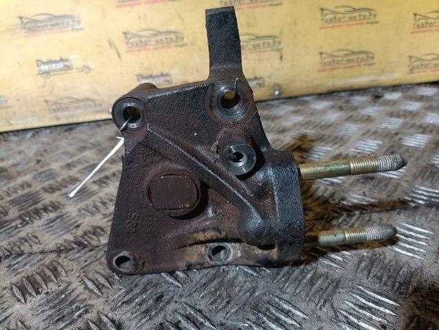 Кронштейн двигателя CYU94F Mitsubishi Carisma - Фото 3