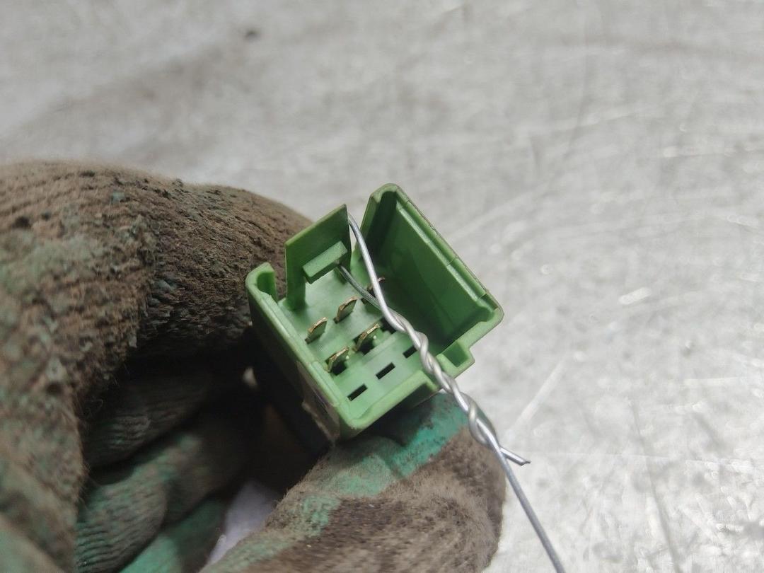 Кнопка подогрева сидений P2Q9B6 Peugeot 605 - Фото 4