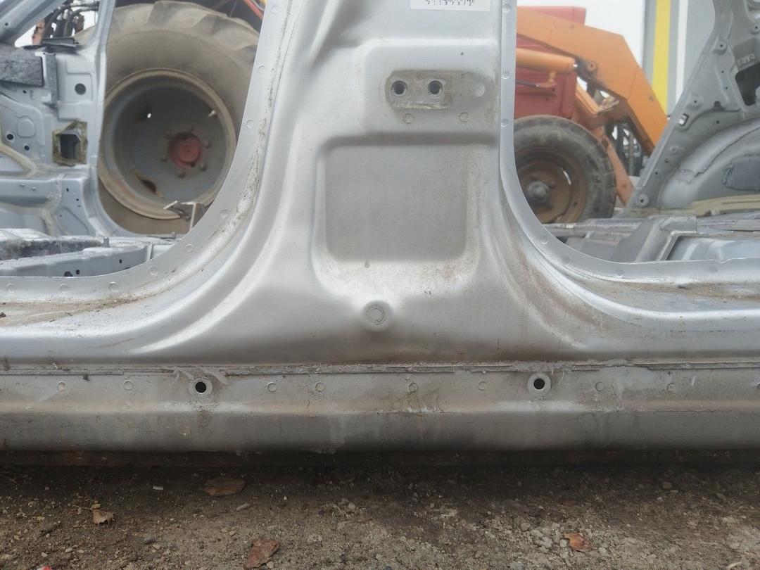 Стойка кузовная центральная левая N6A372 Mitsubishi Grandis купить с доставкой