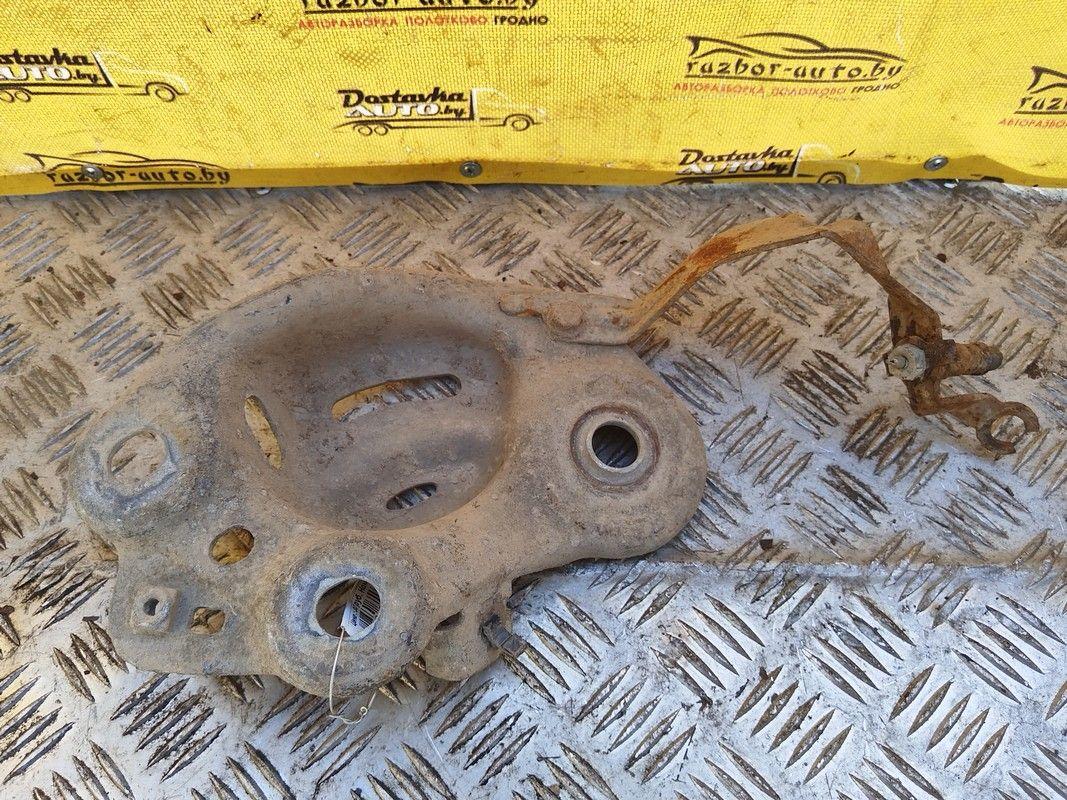 Кронштейн крепления балки подвески PZZ20W Volvo V70 купить