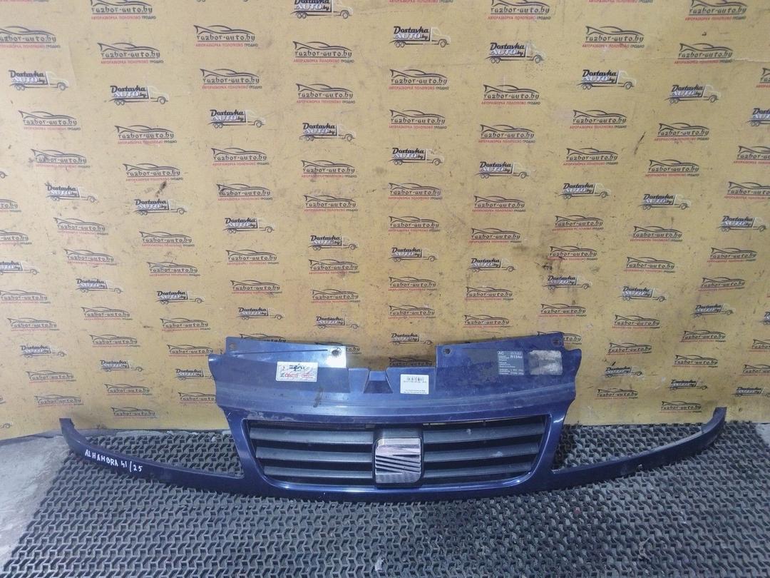 Решетка радиатора 3SYY6U Seat Alhambra