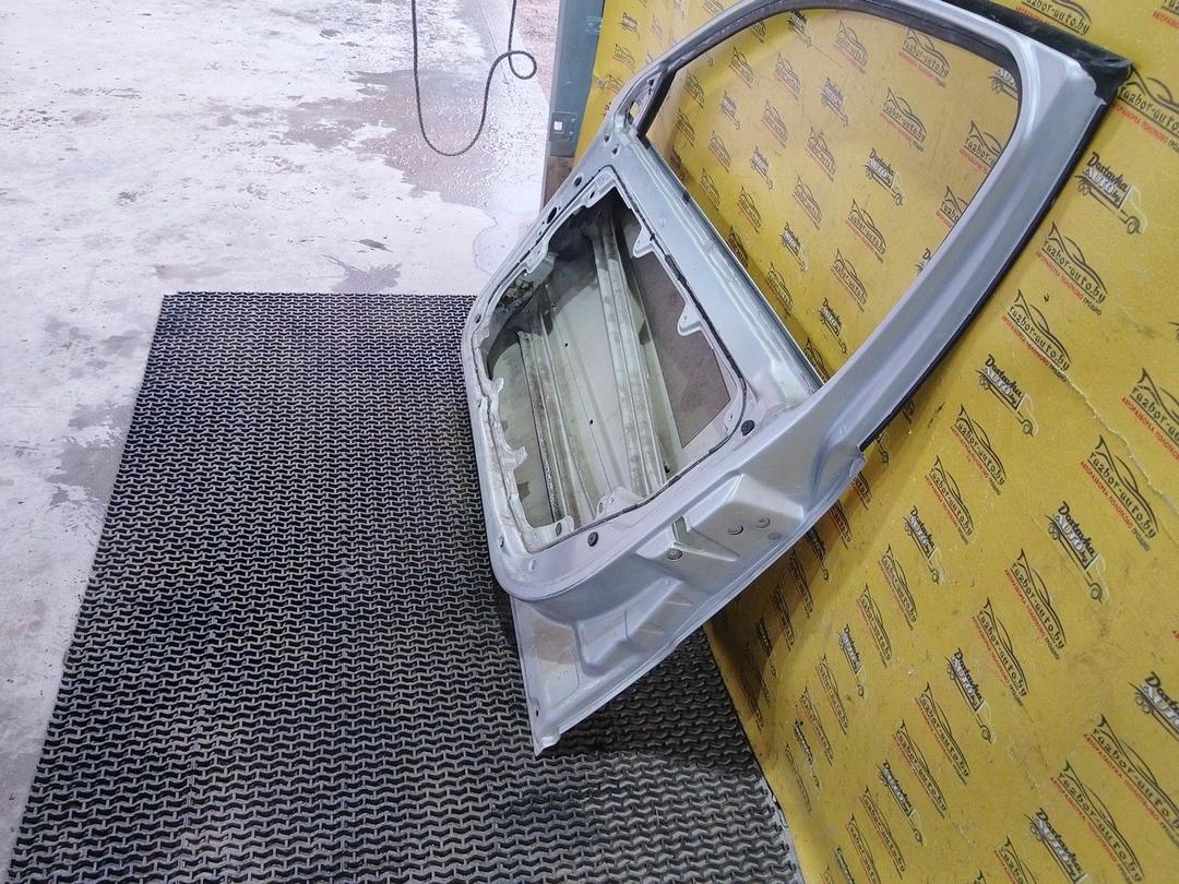 Дверь передняя правая H8ZZ6O Volkswagen Passat купить на авторазборке