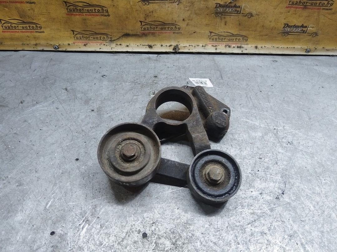 Натяжитель ремня генератора LARHI5 Chrysler Voyager