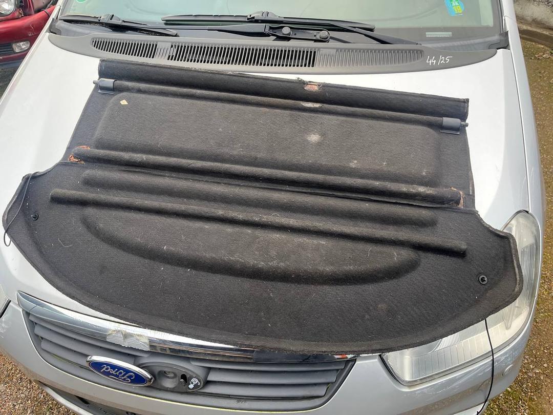 Полка багажника K2DQ51 Mitsubishi Carisma купить с доставкой