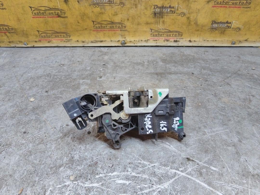 Замок двери передней правой TWL9NQ Mercedes C W202 купить на авторазборке