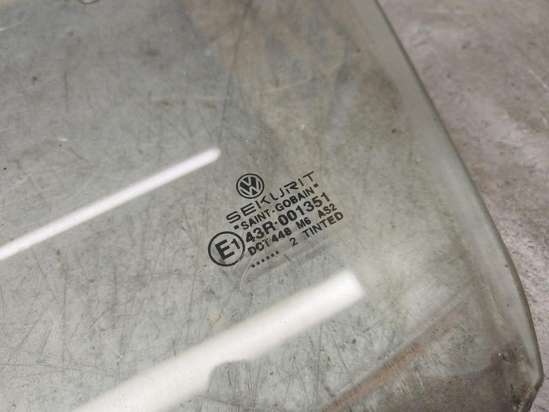 Стекло двери передней левой CIMWT1 Volkswagen Golf купить