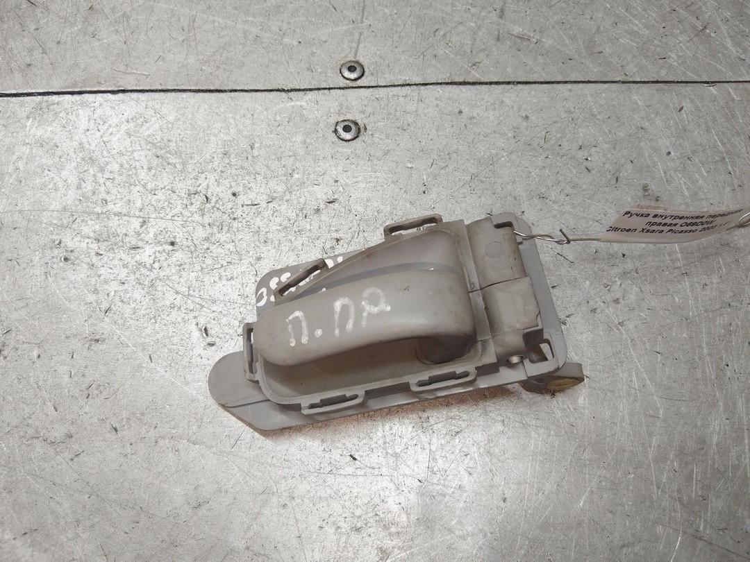 Ручка внутренняя передняя правая O69D0W Citroen Xsara Picasso