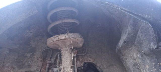 Амортизатор передний левый HJUM71 Mazda Premacy - Фото 3