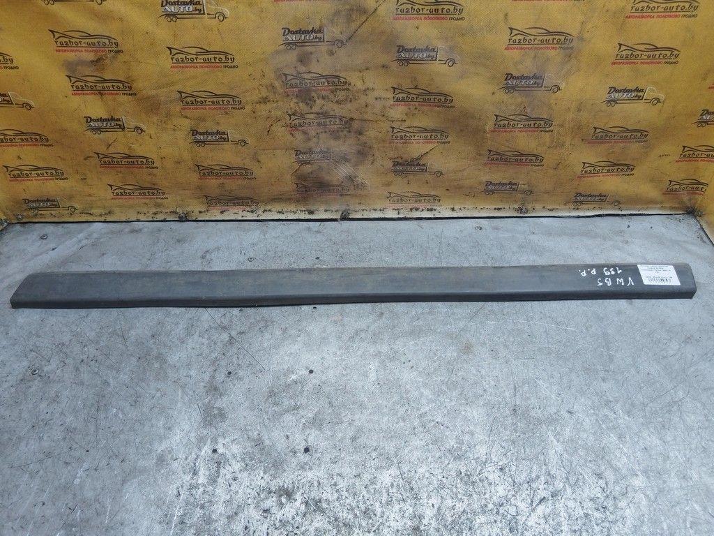 Молдинг двери передней правой 2W20SI Volkswagen Passat - Фото 1