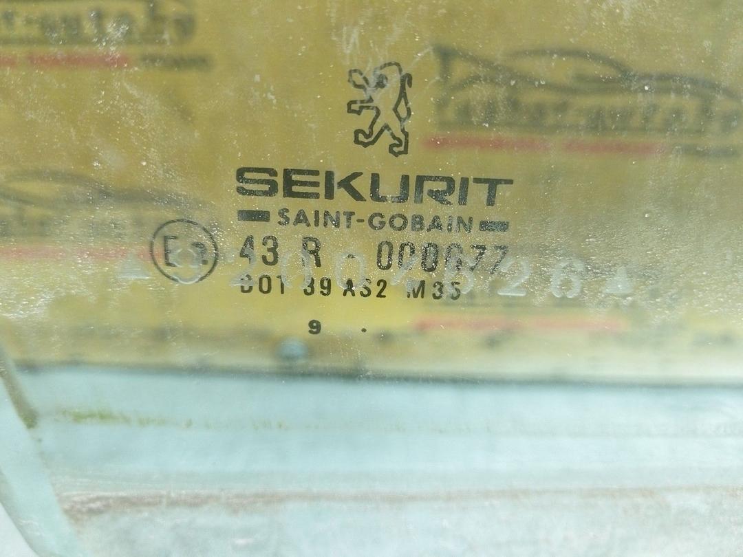 Стекло двери передней правой FRV5GQ Peugeot 607 купить с доставкой