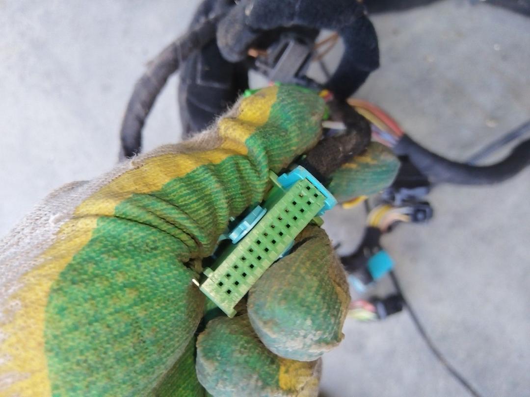 Проводка салона L43DR8 Seat Alhambra - Фото 31