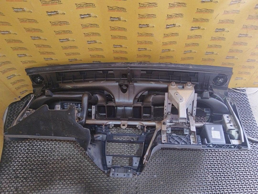 Панель передняя салона (торпедо) JEINC0 Citroen C5 undefined