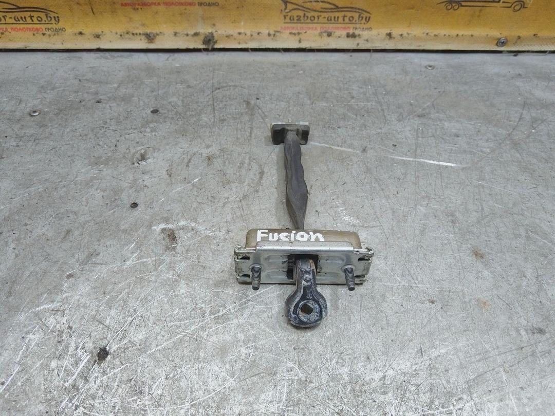 Ограничитель открывания двери задней Q1333M Ford Fusion купить