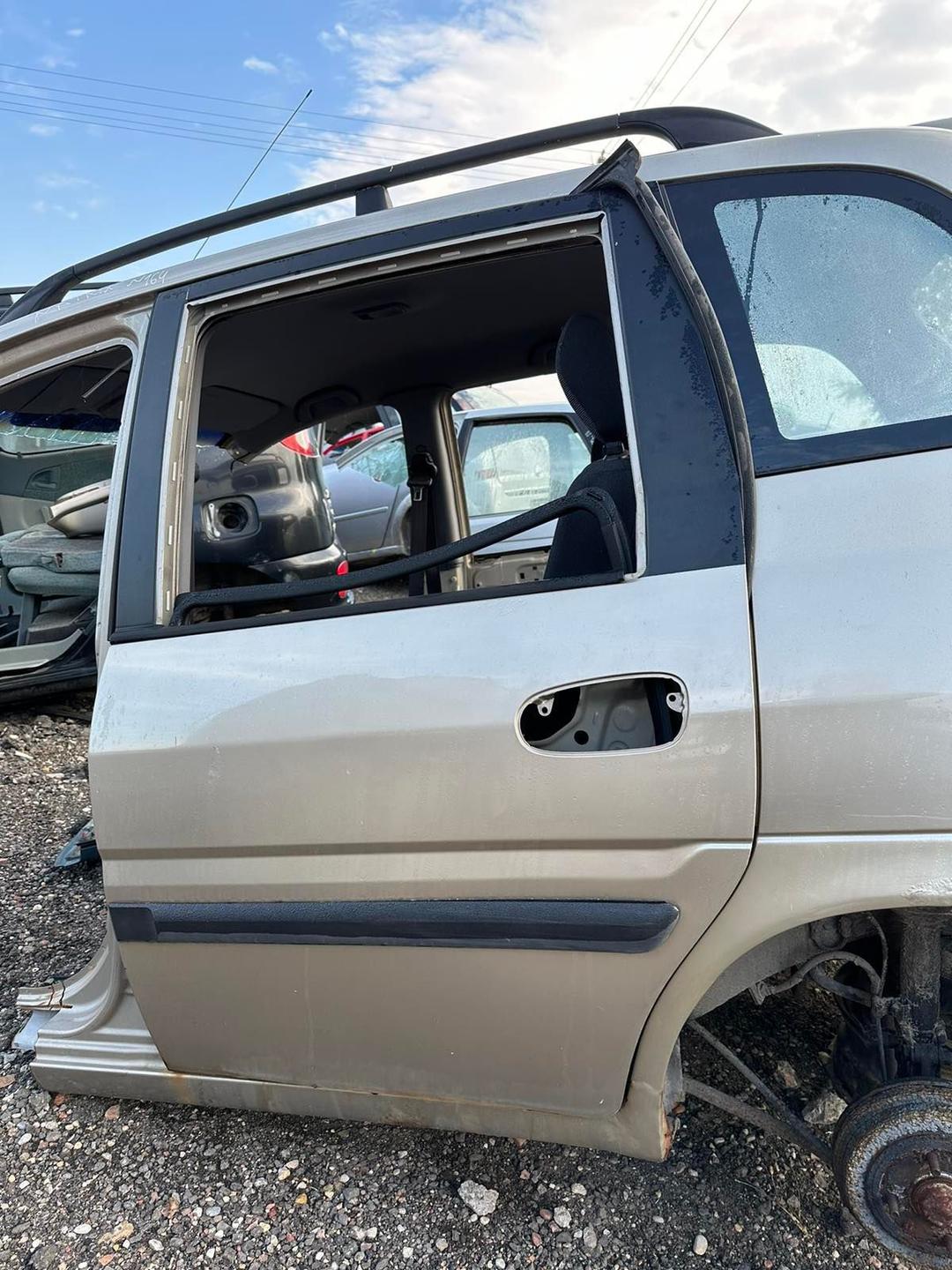 Дверь задняя левая I7JGJP Hyundai Matrix undefined