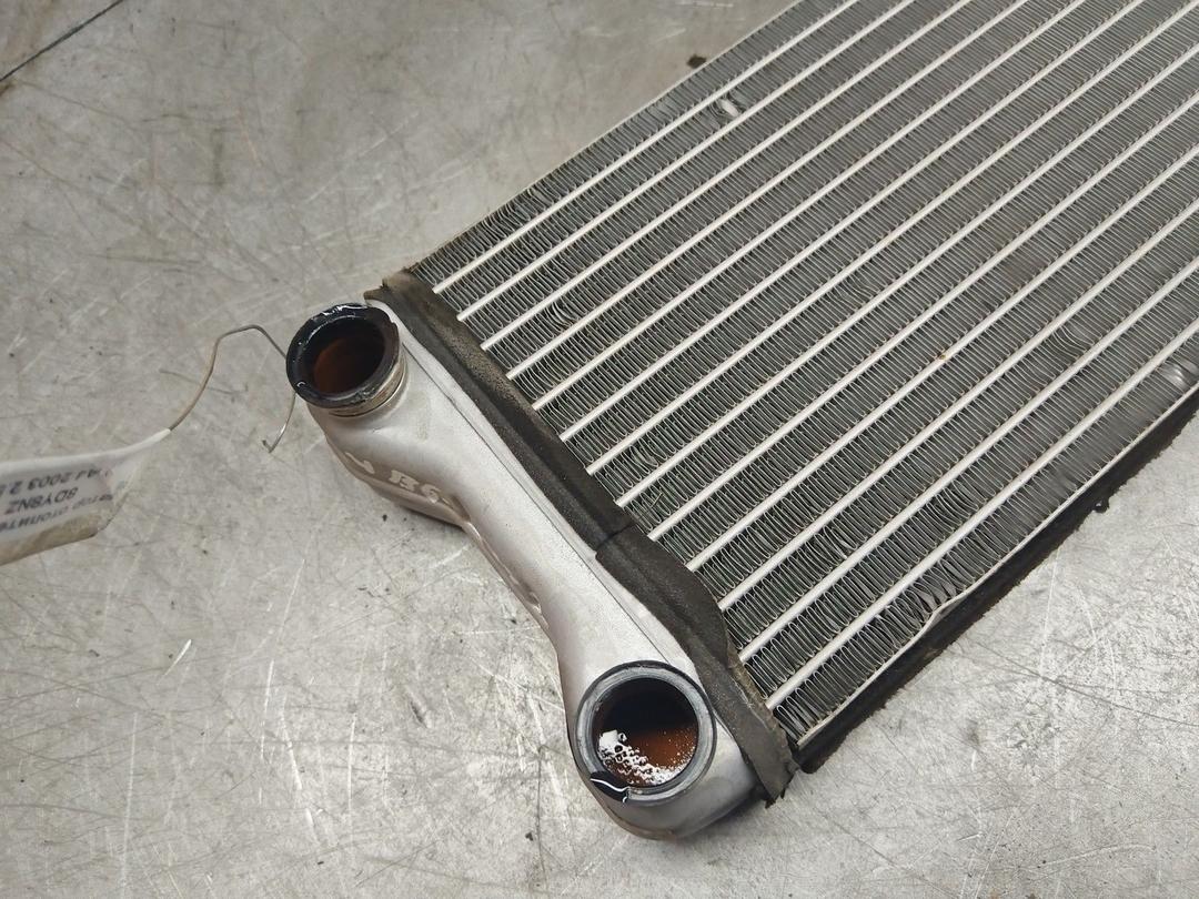 Радиатор отопителя (печки) 8DY8NZ Audi A4 - Фото 3