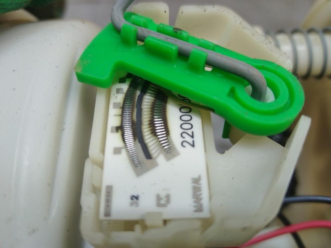 Колба в бак R5VQTR Peugeot 406 - Фото 10