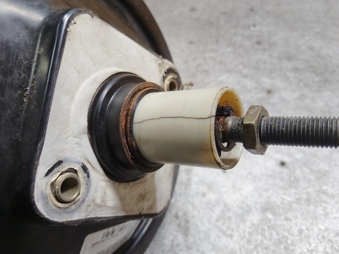 Вакуумный усилитель тормозов MC5SEH Volkswagen Passat - Фото 4