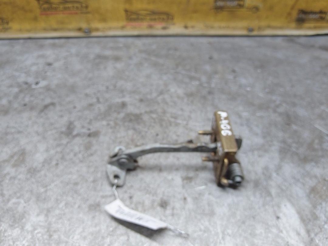 Ограничитель открывания двери передней IHX5Q2 Peugeot 406 - Фото 3