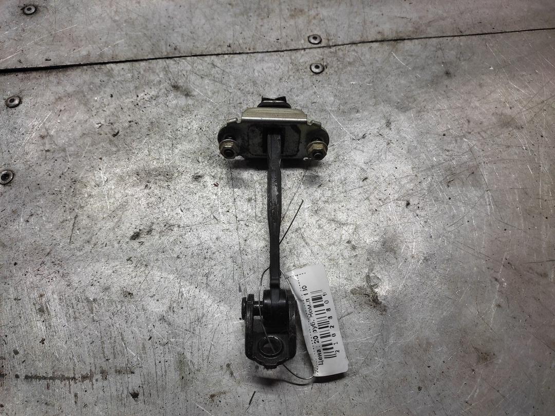 Ограничитель открывания двери задней D79IFA Ford Fiesta