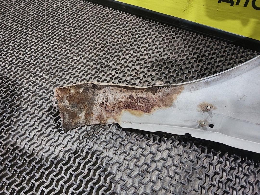 Крыло переднее правое 0VUN1K Hyundai Trajet undefined