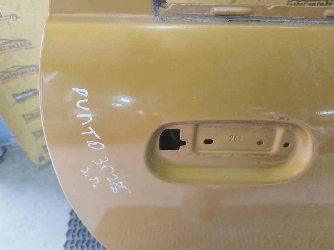 Дверь задняя правая 90VFU5 Fiat Punto купить в магазине запчастей бу