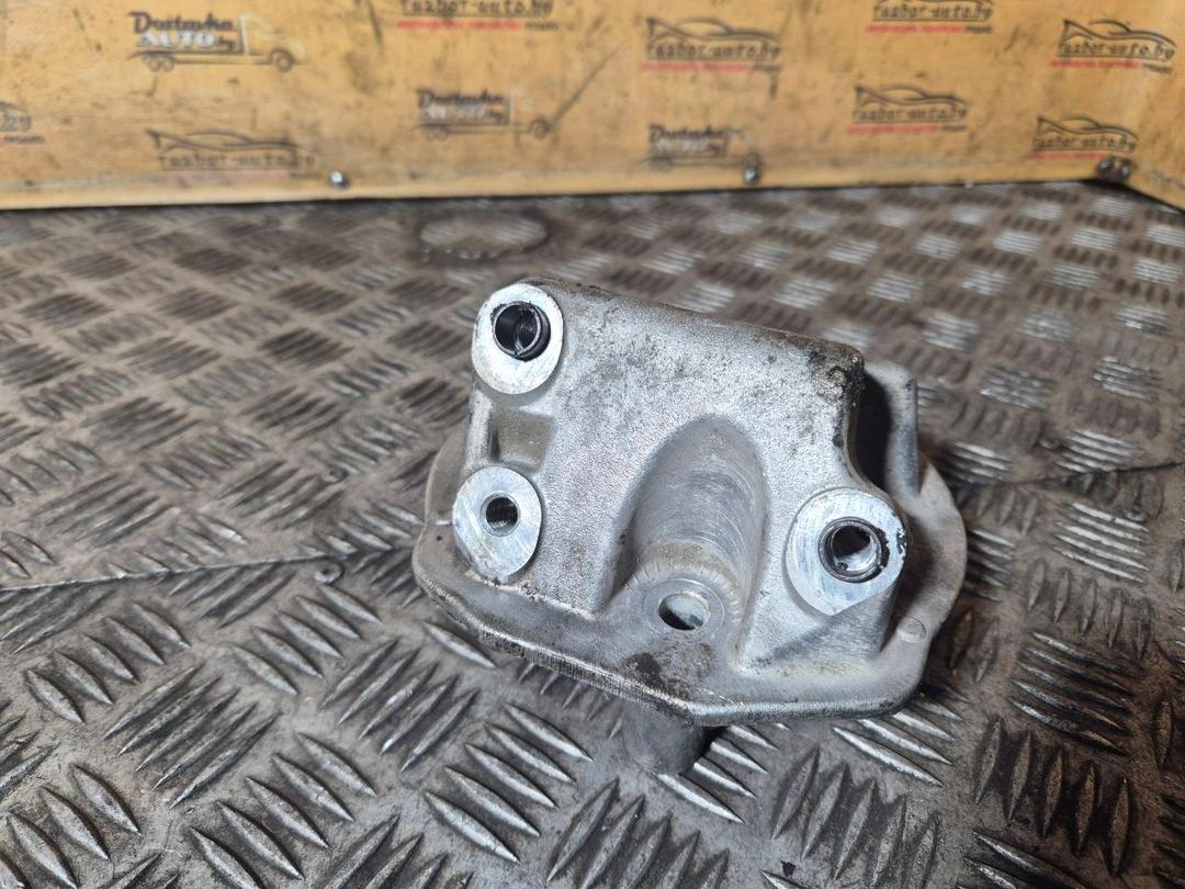 Кронштейн двигателя 6S06PC Peugeot 307 - Фото 3