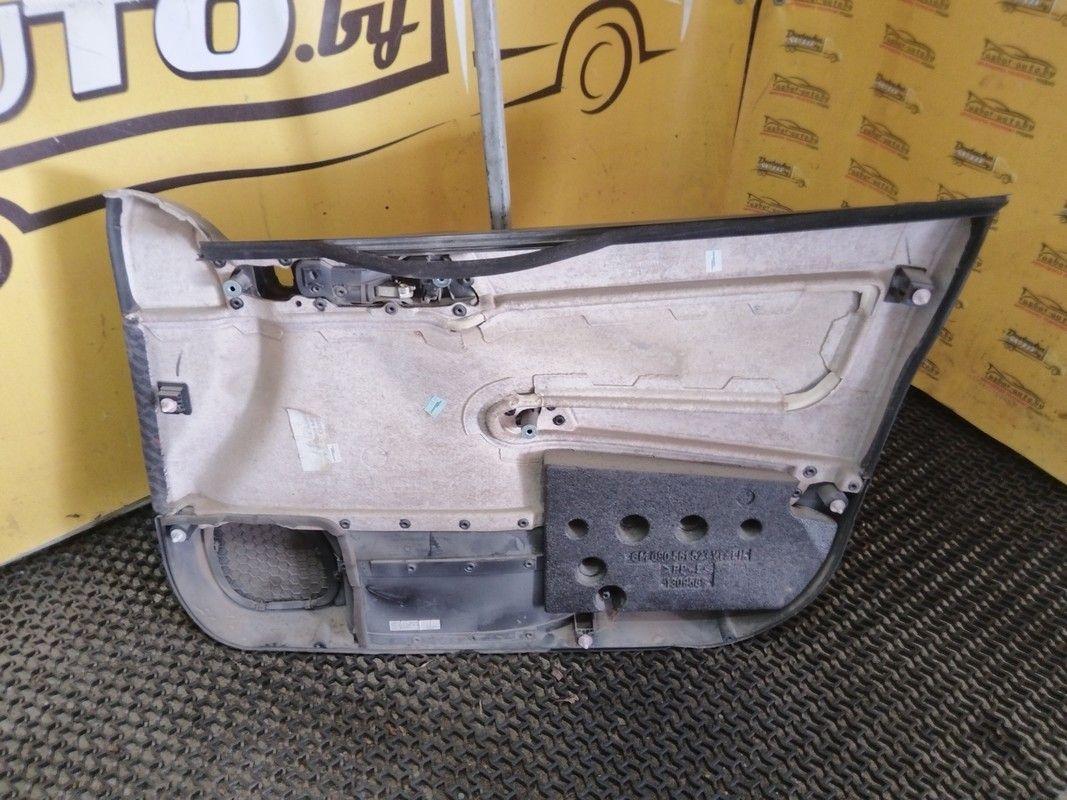Обшивка двери передней левой (дверная карта) 5ENE2C Opel Astra купить