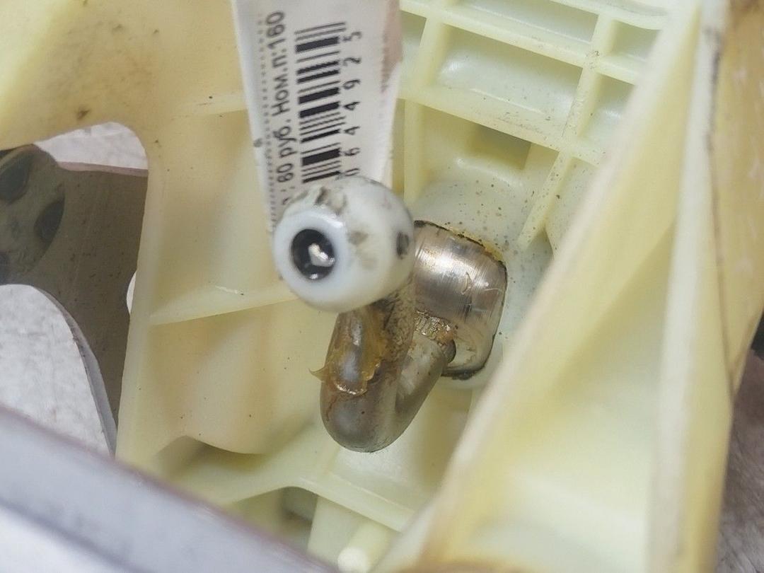 Кулиса 40ITA0 Hyundai Matrix купить в магазине запчастей бу