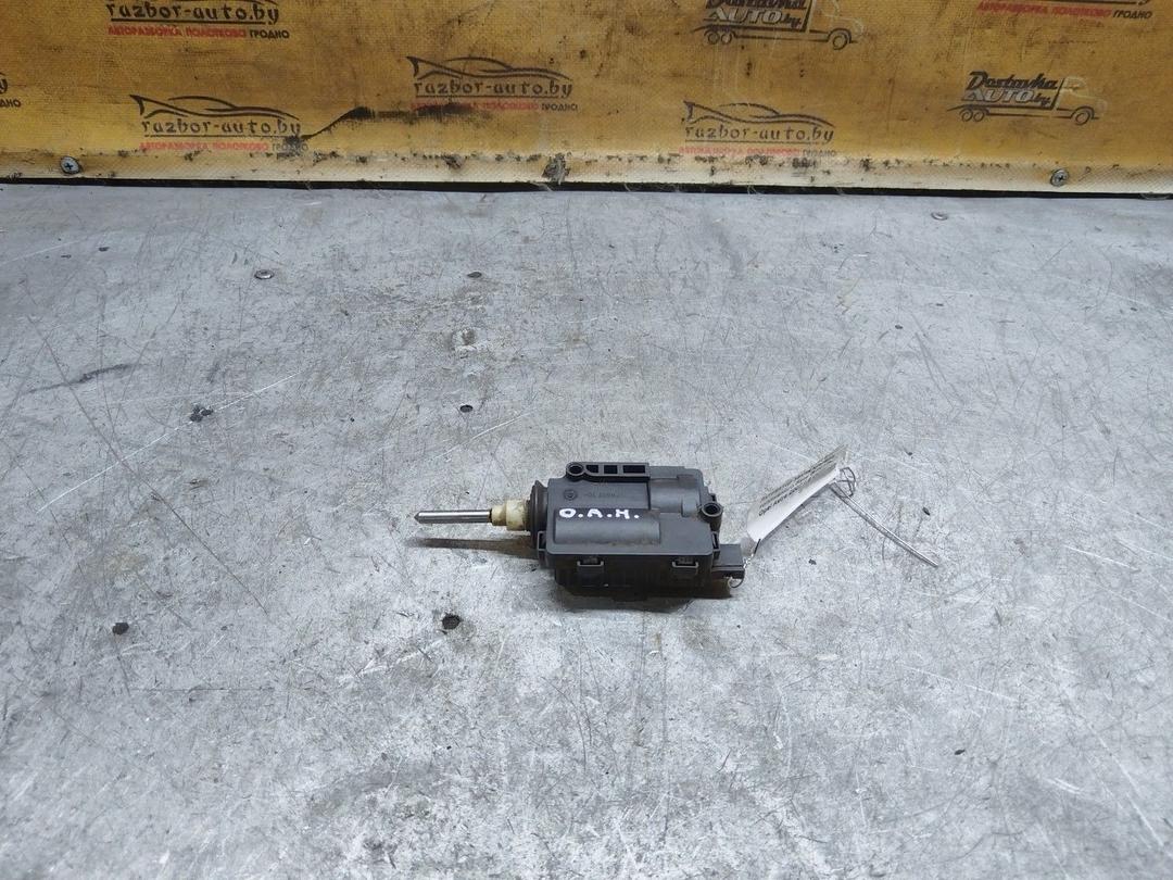 Активатор замка крышки топливного бака G1N329 Opel Astra