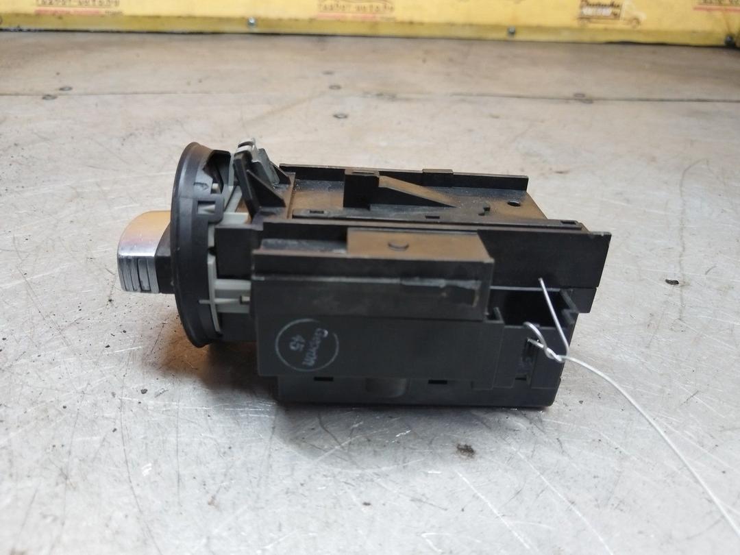 Замок зажигания 0PGU3C Volkswagen Passat - Фото 3