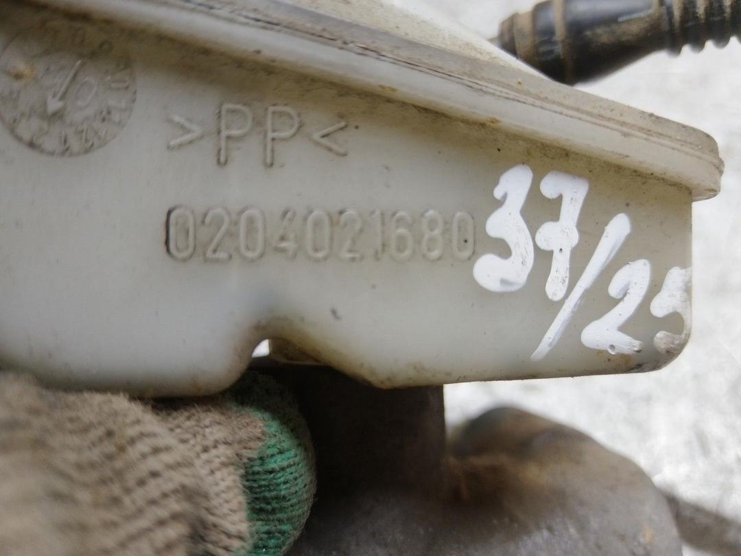 Цилиндр тормозной главный V6SVZ2 Citroen Xsara Picasso купить в магазине запчастей бу