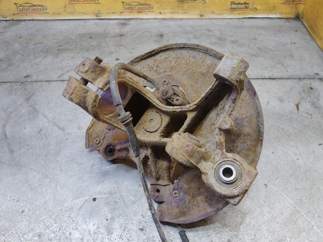 Кулак задний правый H4109D Renault Safrane купить