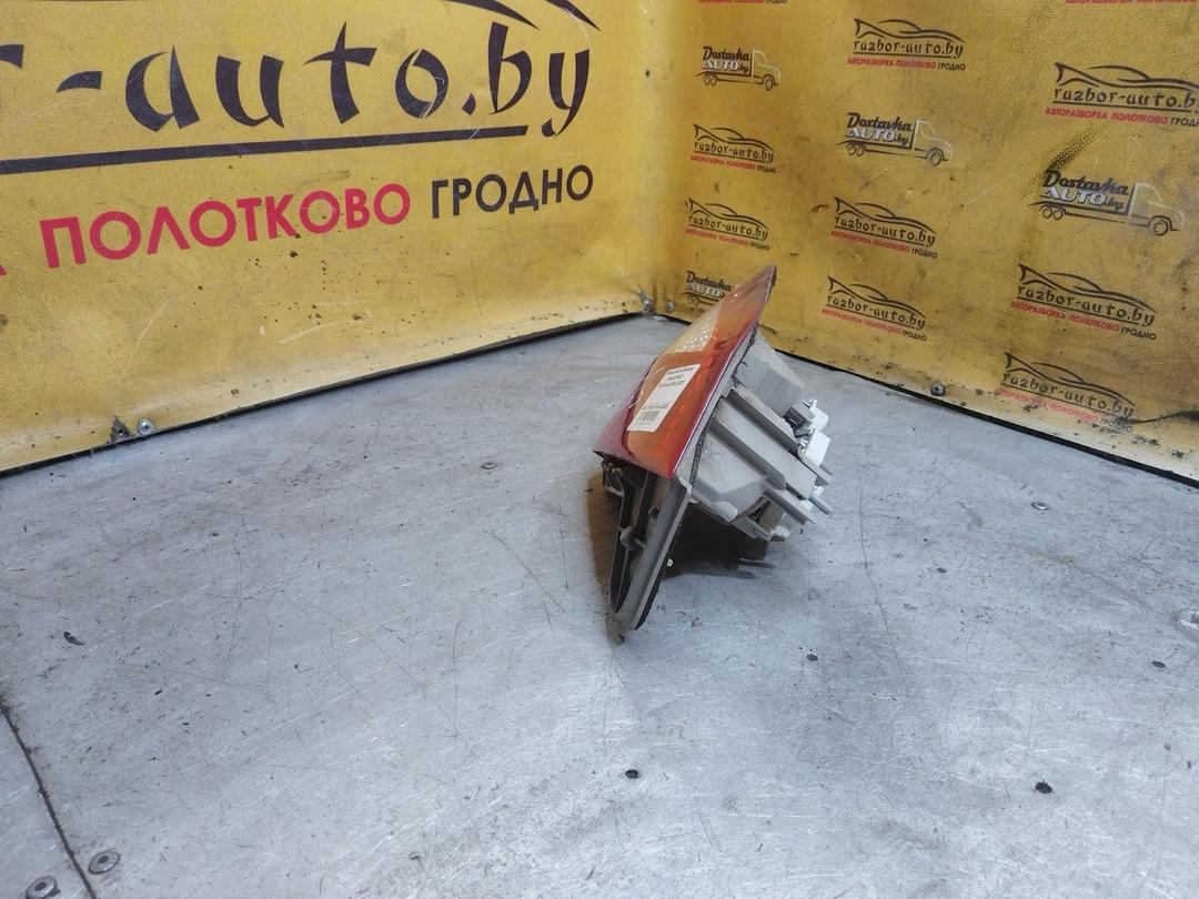 Фонарь крышки багажника левый DHINU8 Ford Mondeo купить в магазине запчастей бу